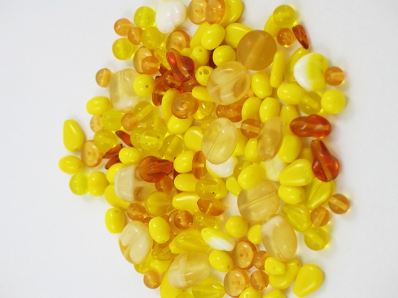 Hiraola's Product Image